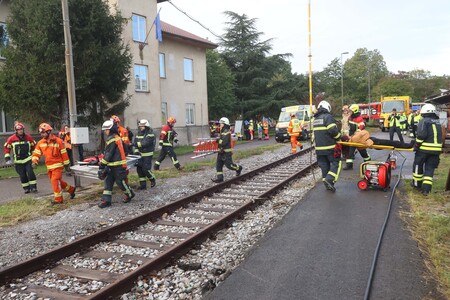 ŽELEZNIŠKA NESREČA VAJA 20 FOTO LJUBO VUKELIČ